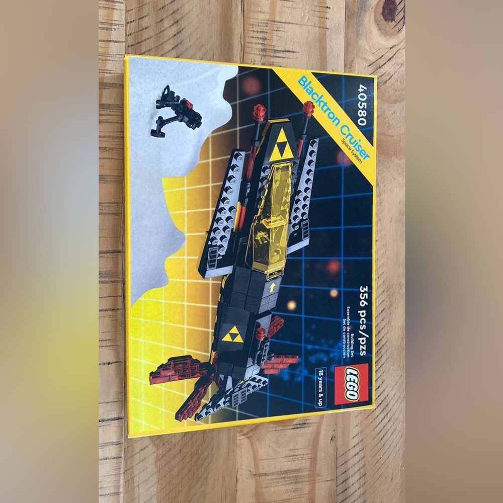 Lego Blacktron Cruiser 40580